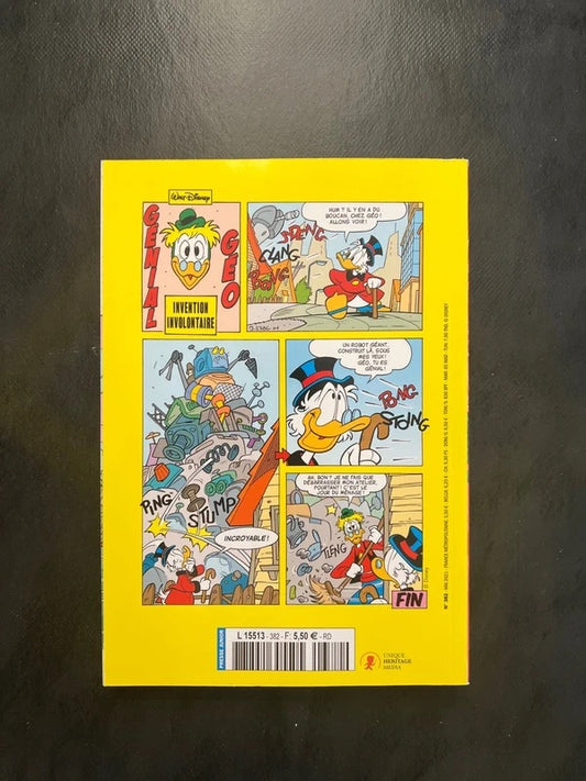 Mickey parade géant - à bord du nautilus