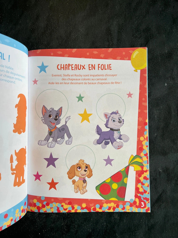 La Pat' Patrouille se déguise - Livre d'activités avec autocollants 5-6 ans