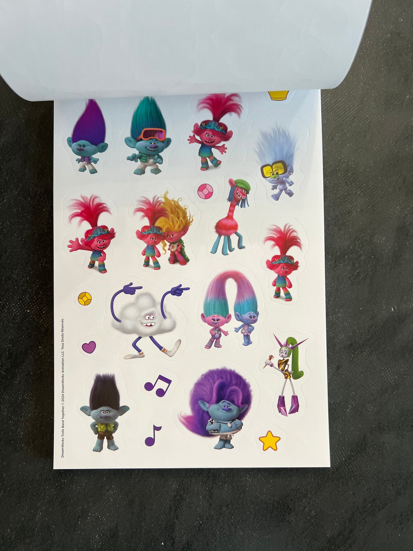 Mon bloc de stickers - les trolls