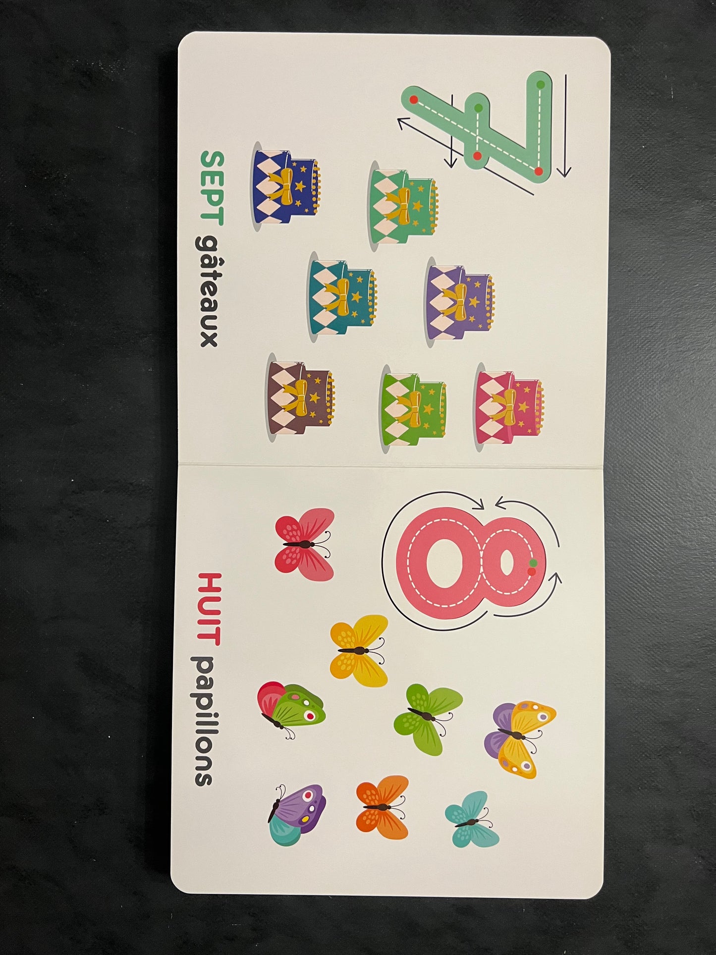 Livre cartonné - premiers apprentissages