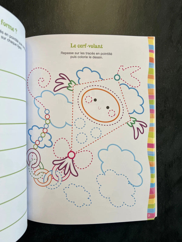 Aide à la maternelle - petite section