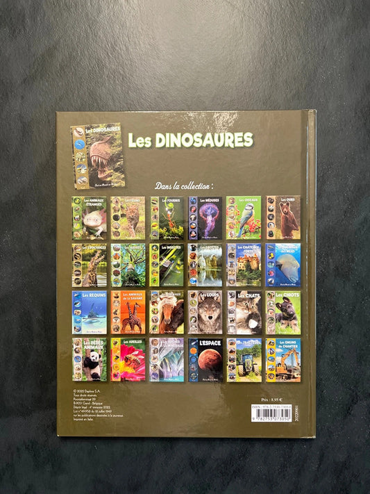 Livre tout un monde en photos - les dinosaures