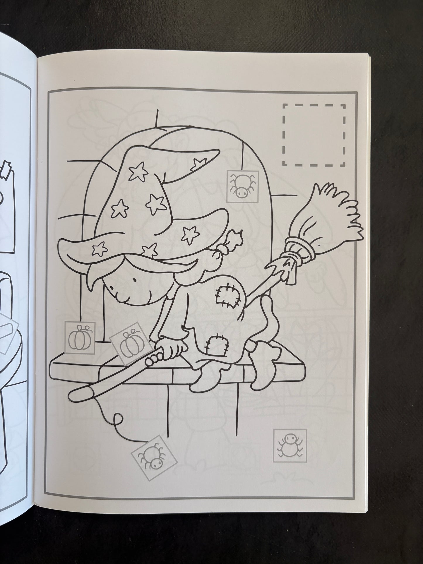 Livre d'autocollants - dès 4 ans