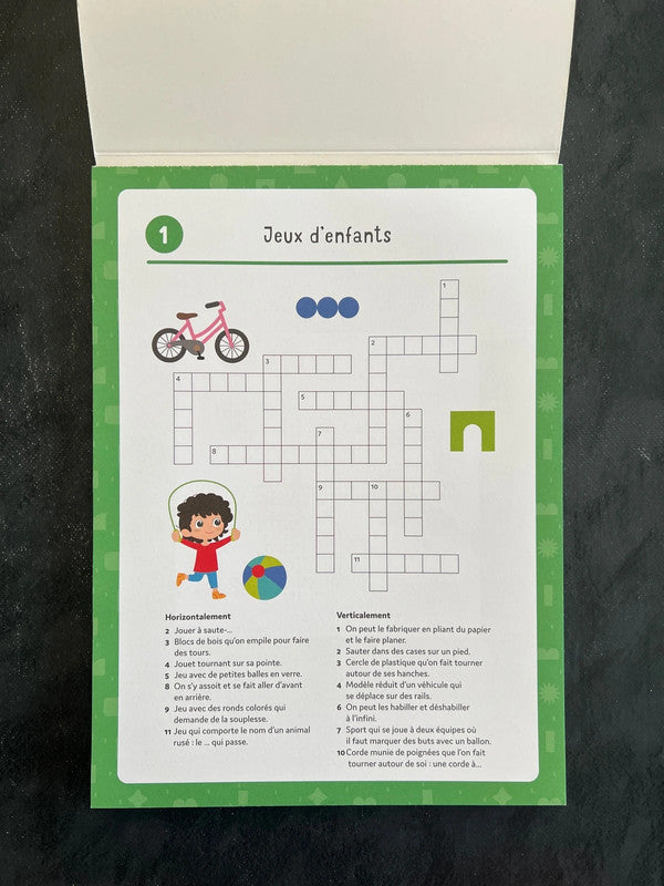 Je joue avec des lettres et des chiffres - mots croisés