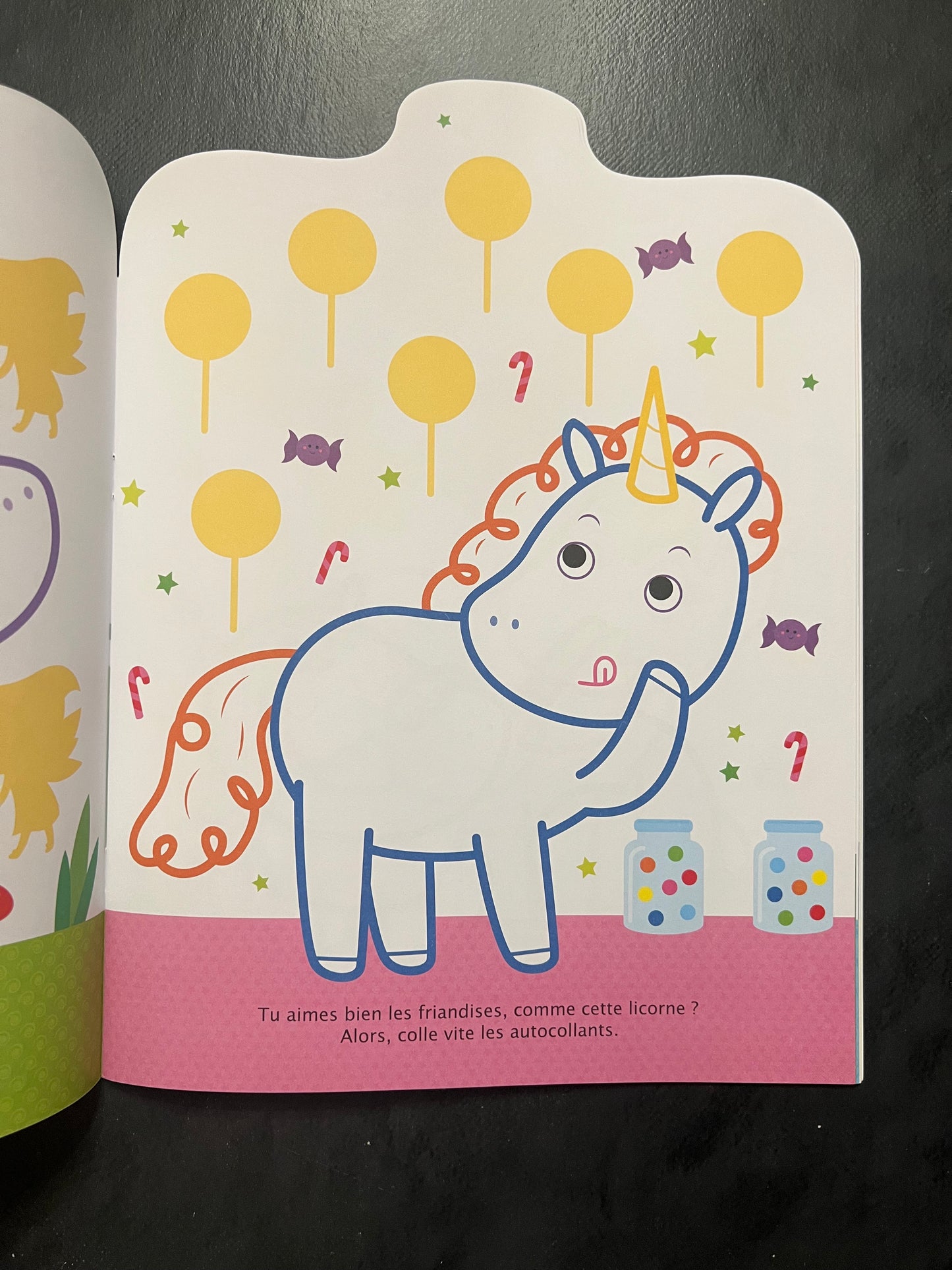 Coller et colorier - bonjour, petite licorne !