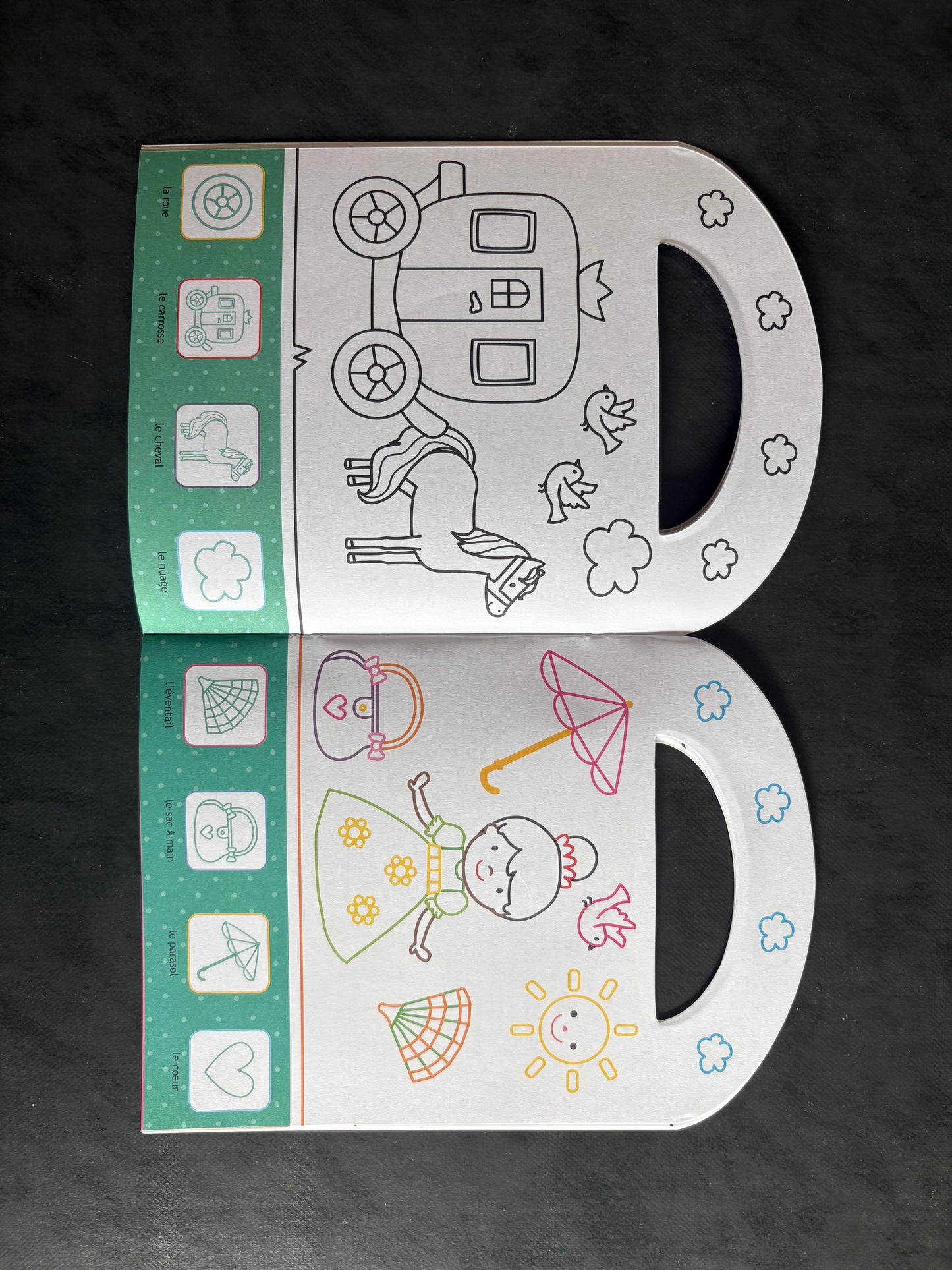 Je colle et je colorie - les princesses (2-4 ans)
