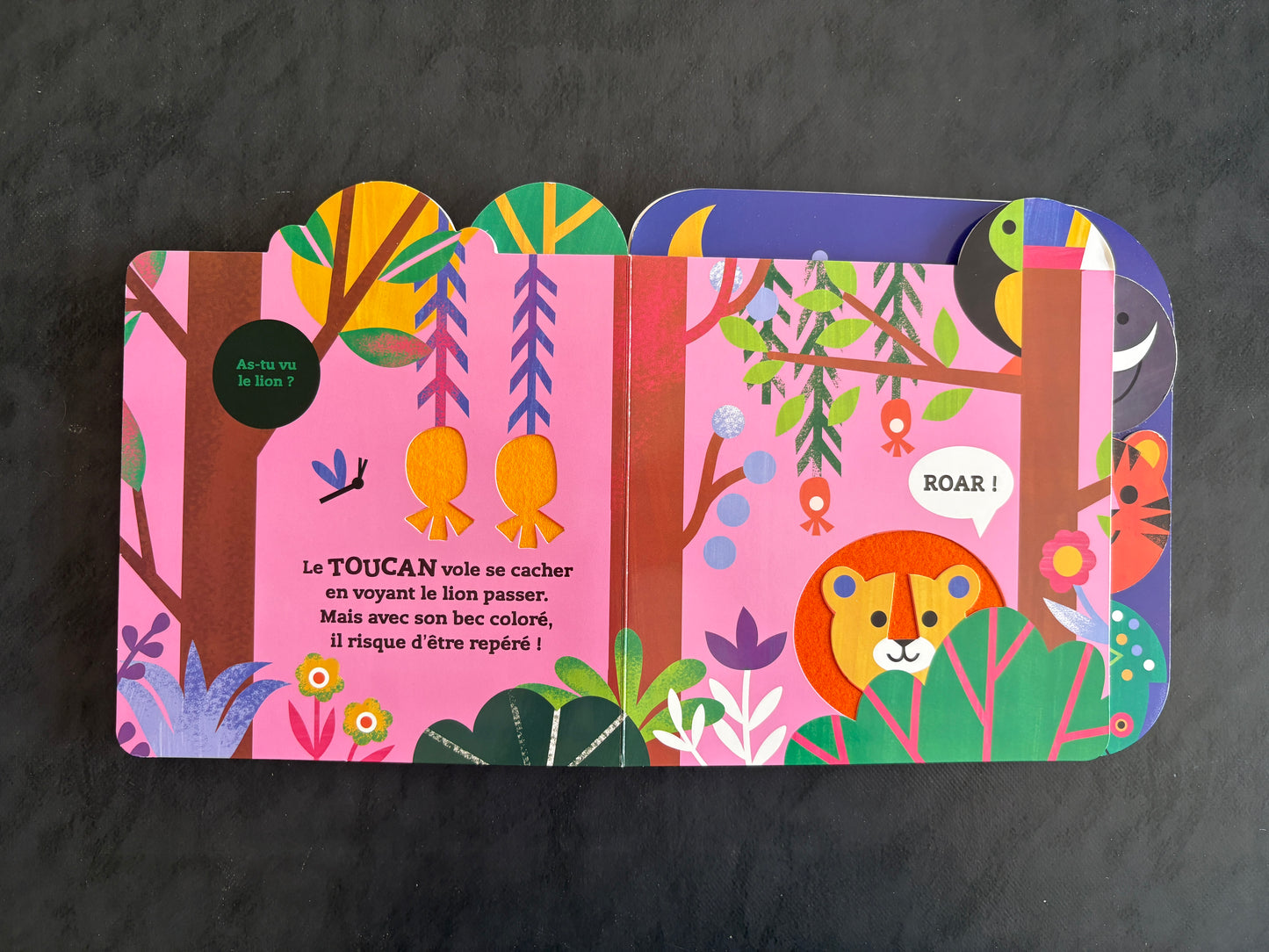 Livre à toucher - Les animaux de la jungle (2-4 ans)