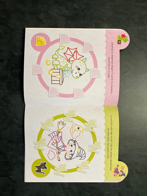 Mes 100 premiers autocollants - le monde magique