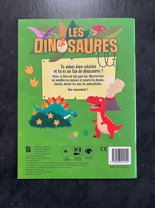 Je colorie et je colle - les dinosaures