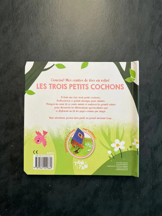 Livre en relief - les trois petits cochons
