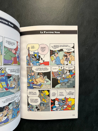 Mickey parade géant - Mickey contre l’armée du fantôme noir