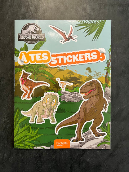 Livre d'autocollants - Jurassic World