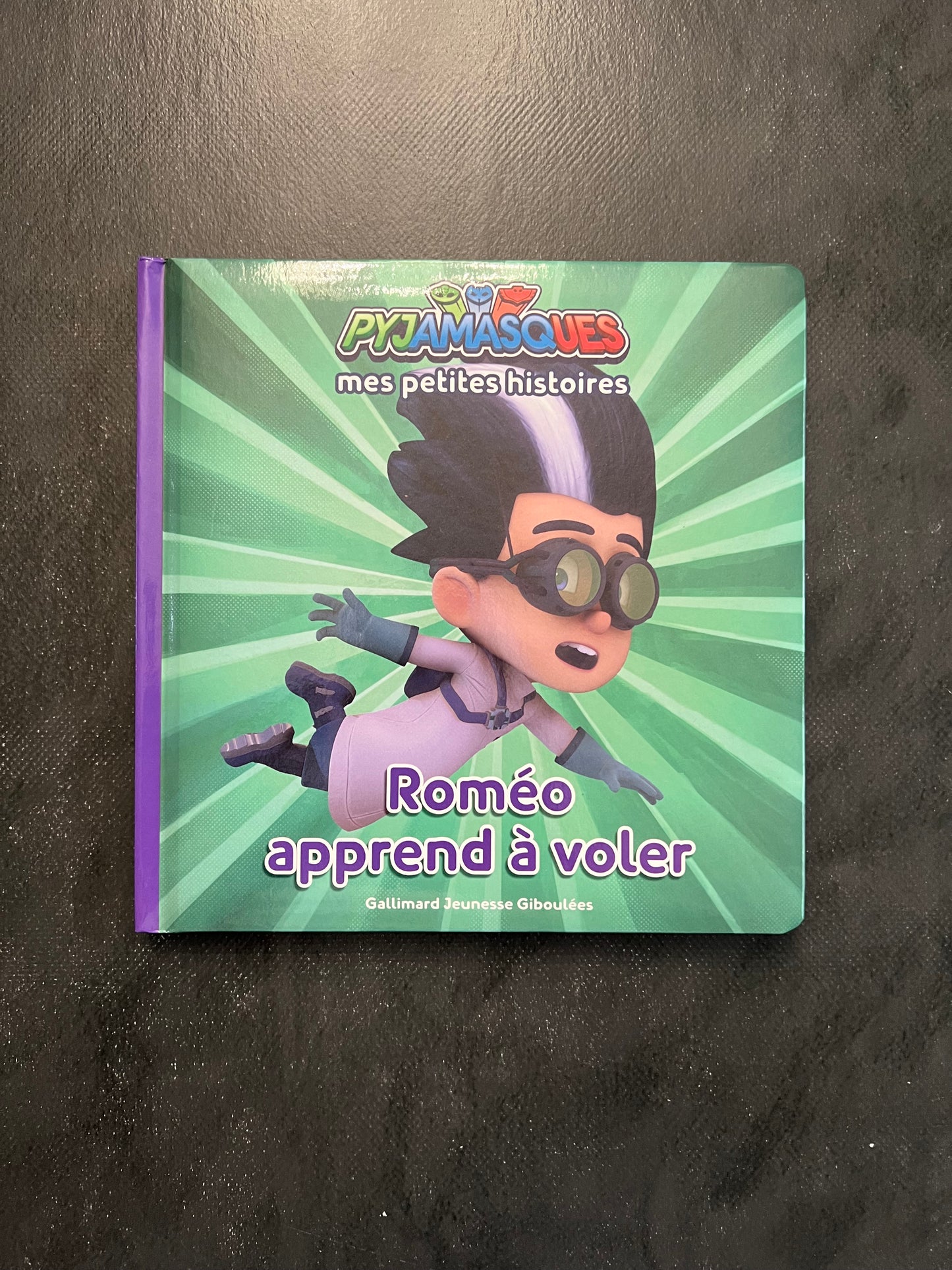 Les pyjamasques - Roméo apprend à voler