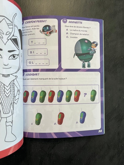 Livre d'activités - pyjamasques