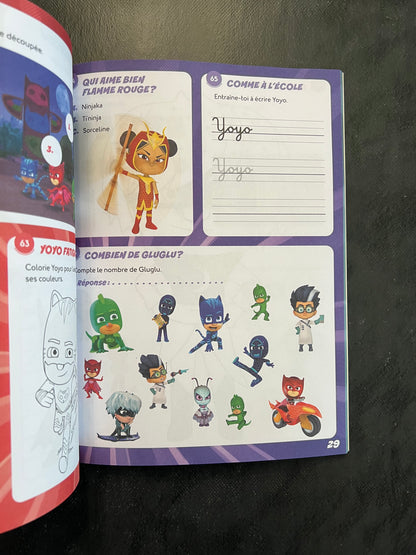 Livre d'activités - pyjamasques