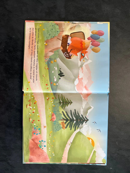 Edgar vers le sommet de la montagne