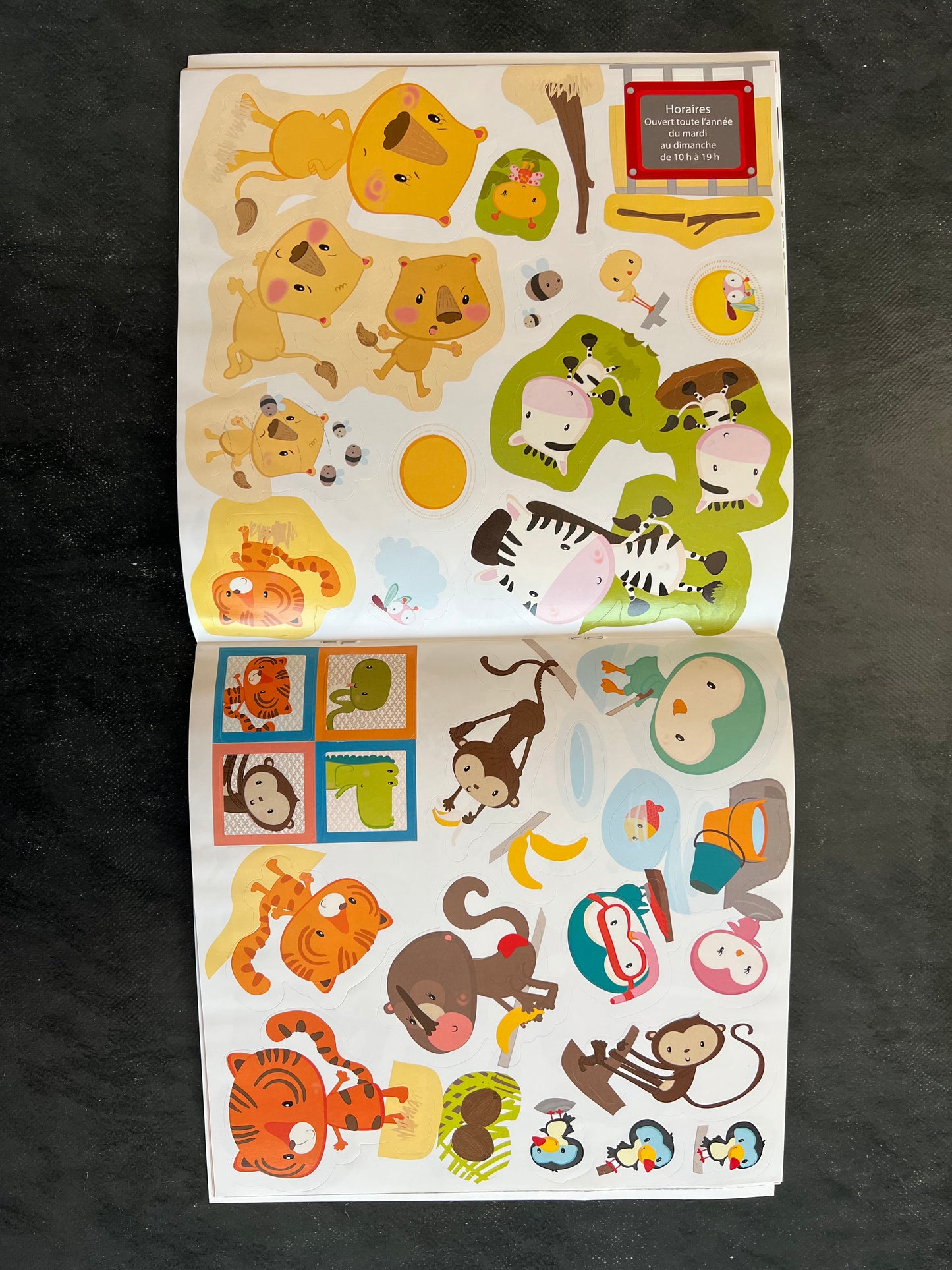 70 autocollants - au zoo