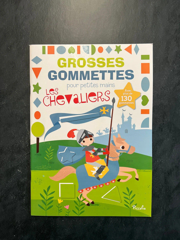 Livre de gommettes - les chevaliers