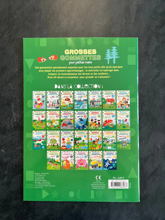 Livre de gommettes - la forêt