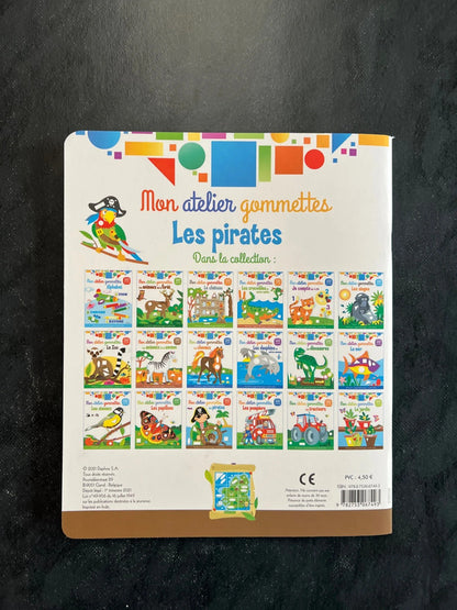 Mon atelier de gommettes - les pirates
