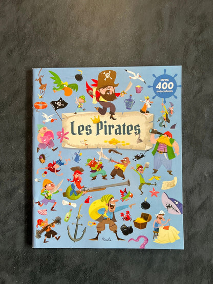 Livre autocollants - les pirates