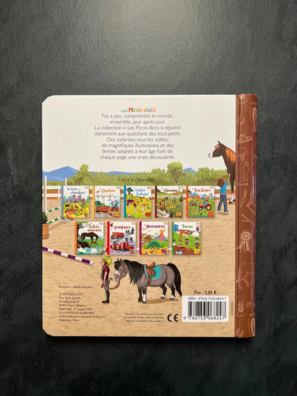 Livre à volets - les chevaux