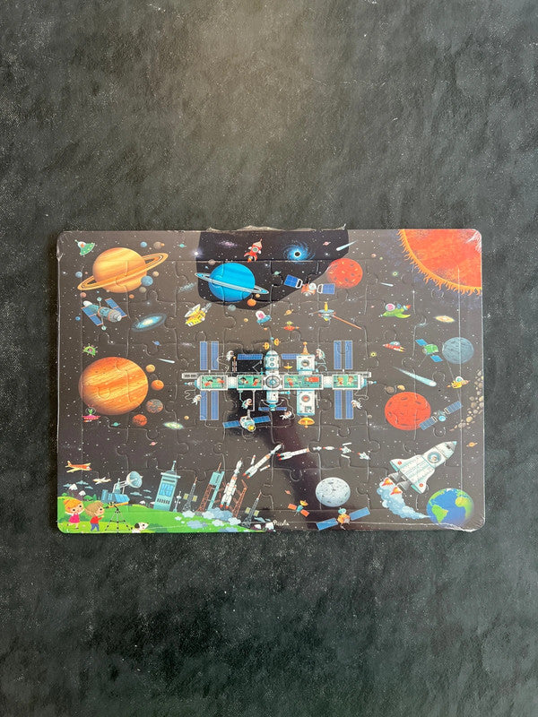 Puzzle - un voyage dans l’espace