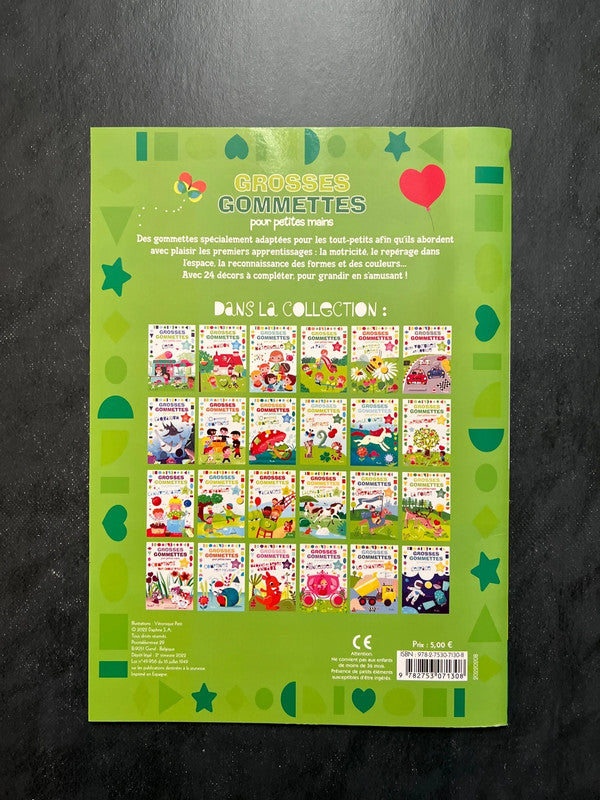 Livre de gommettes - au parc