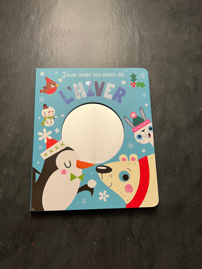 Joue avec les amis de l'hiver