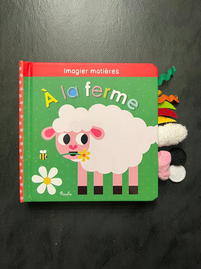 Livre cartonné - à la ferme