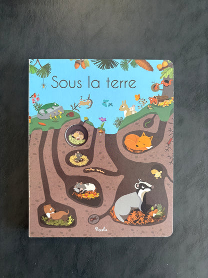 Livre cartonné - sous la terre