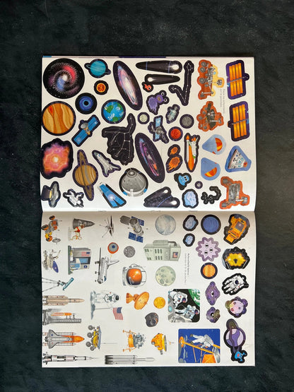 Livre d’activités - À la découverte de l’espace