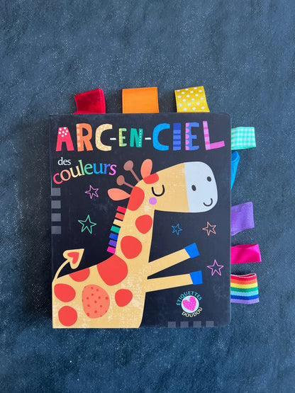 Livre cartonné - arc en ciel des couleurs