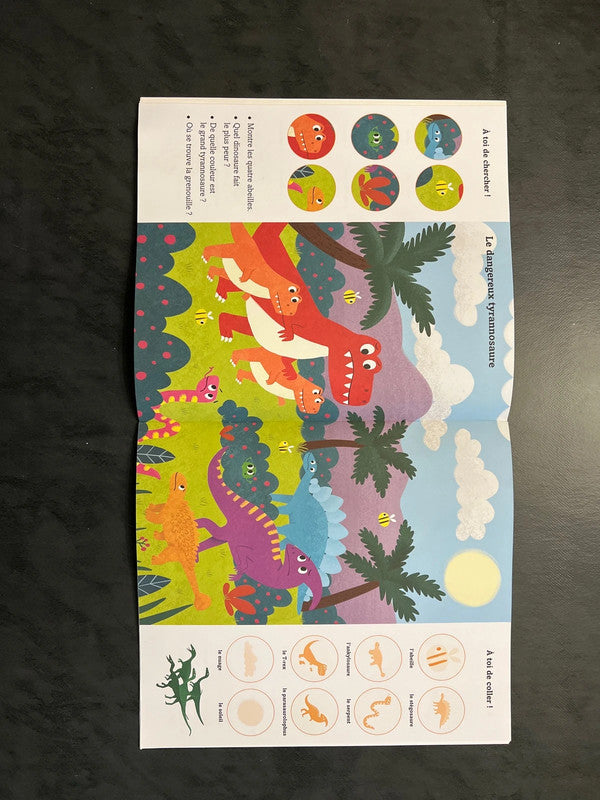 101 choses à trouver et à coller - les dinosaures