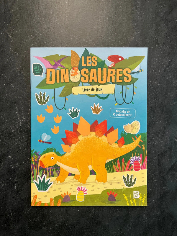 Livre de jeux - les dinosaures