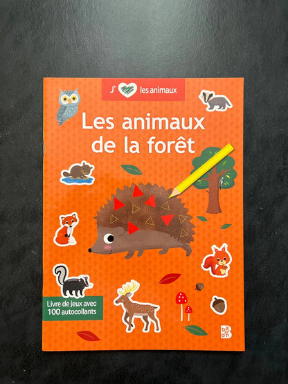 Livre d’autocollants - les animaux de la forêt