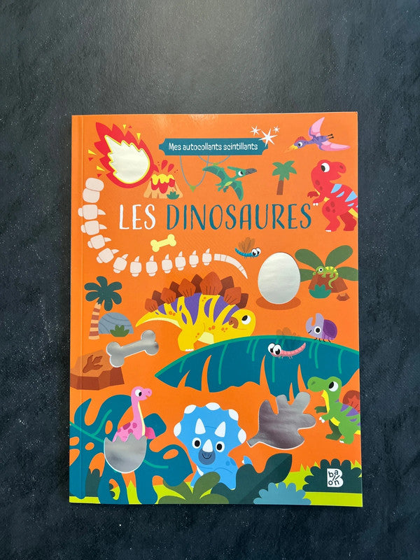 Mes autocollants scintillants - les dinosaures