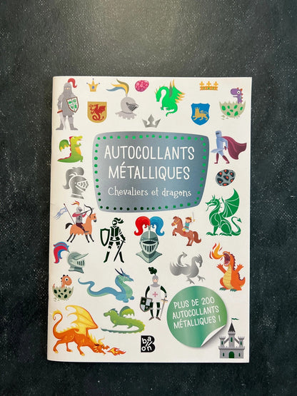 Autocollants métalliques - chevaliers et dragons