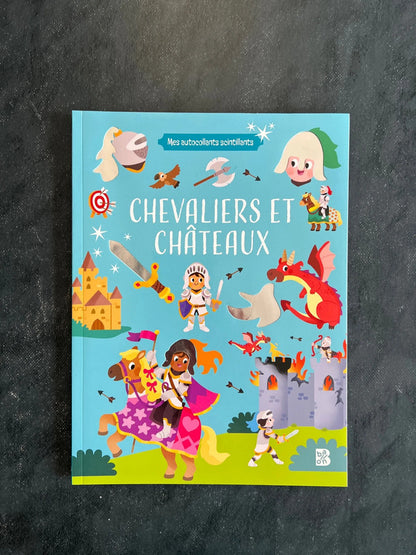 Mes autocollants scintillants - chevaliers et châteaux