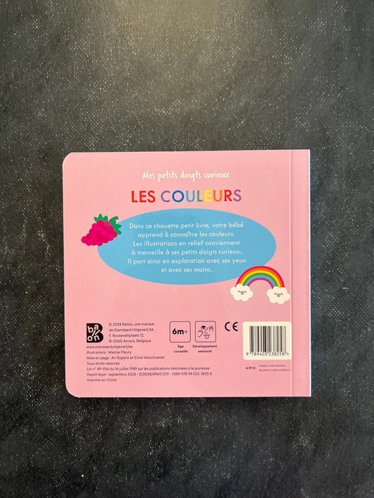 Livre cartonné - les couleurs