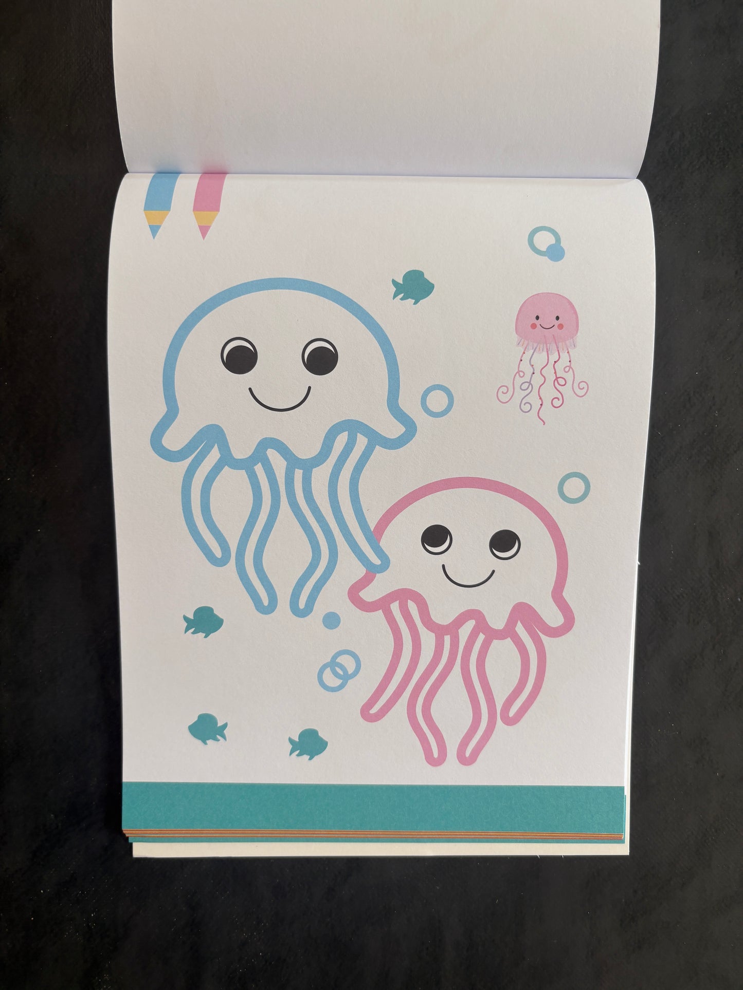 Mon premier bloc à colorier - sous l'eau