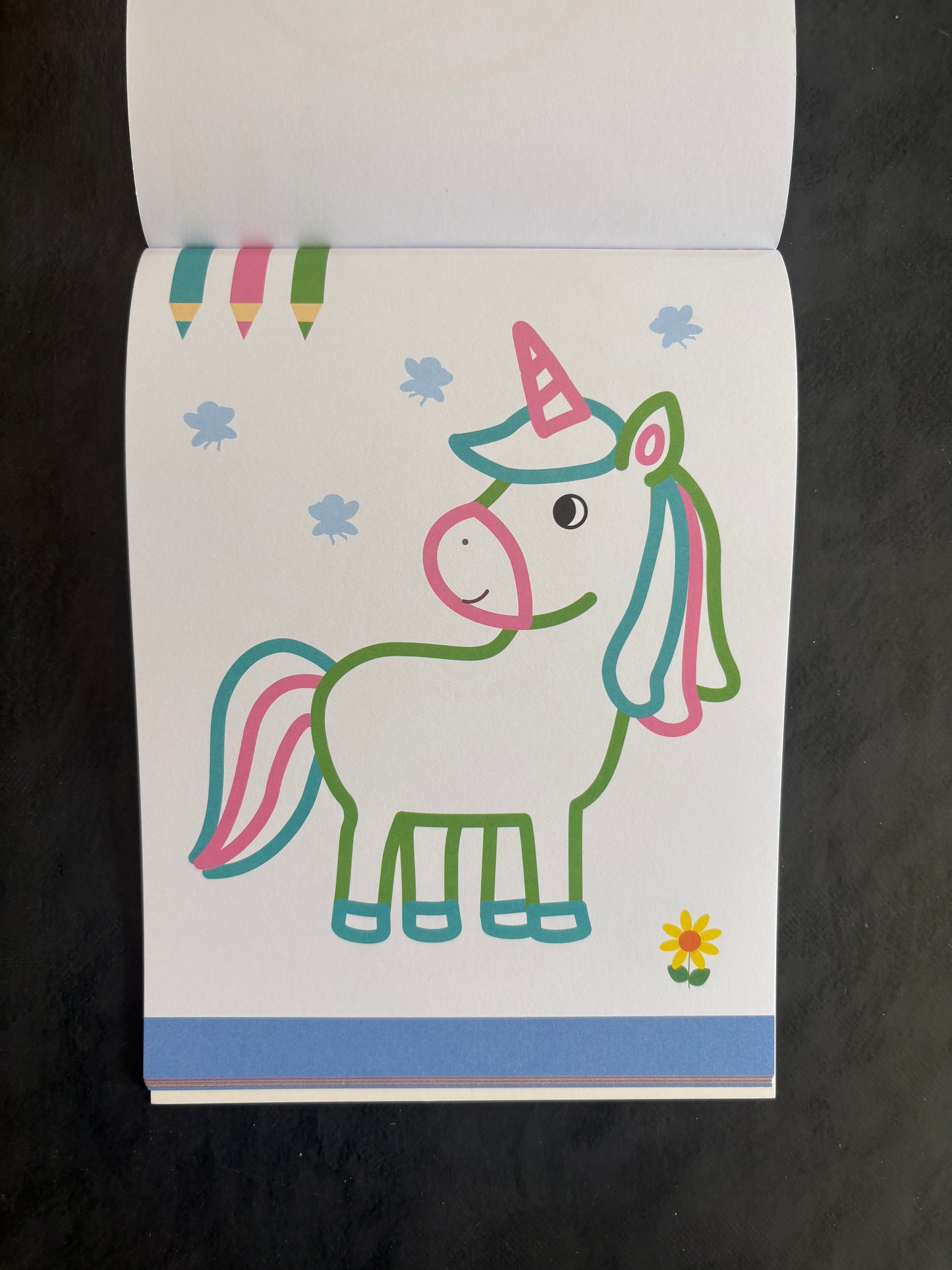 Mon premier bloc à colorier - les licornes