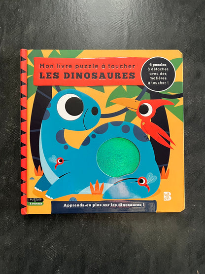Mon livre puzzle à toucher - les dinosaures