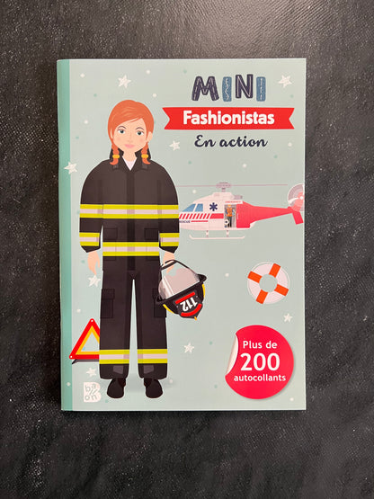 Mini fashionistas - en action