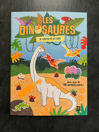 Je colorie et je colle - les dinosaures