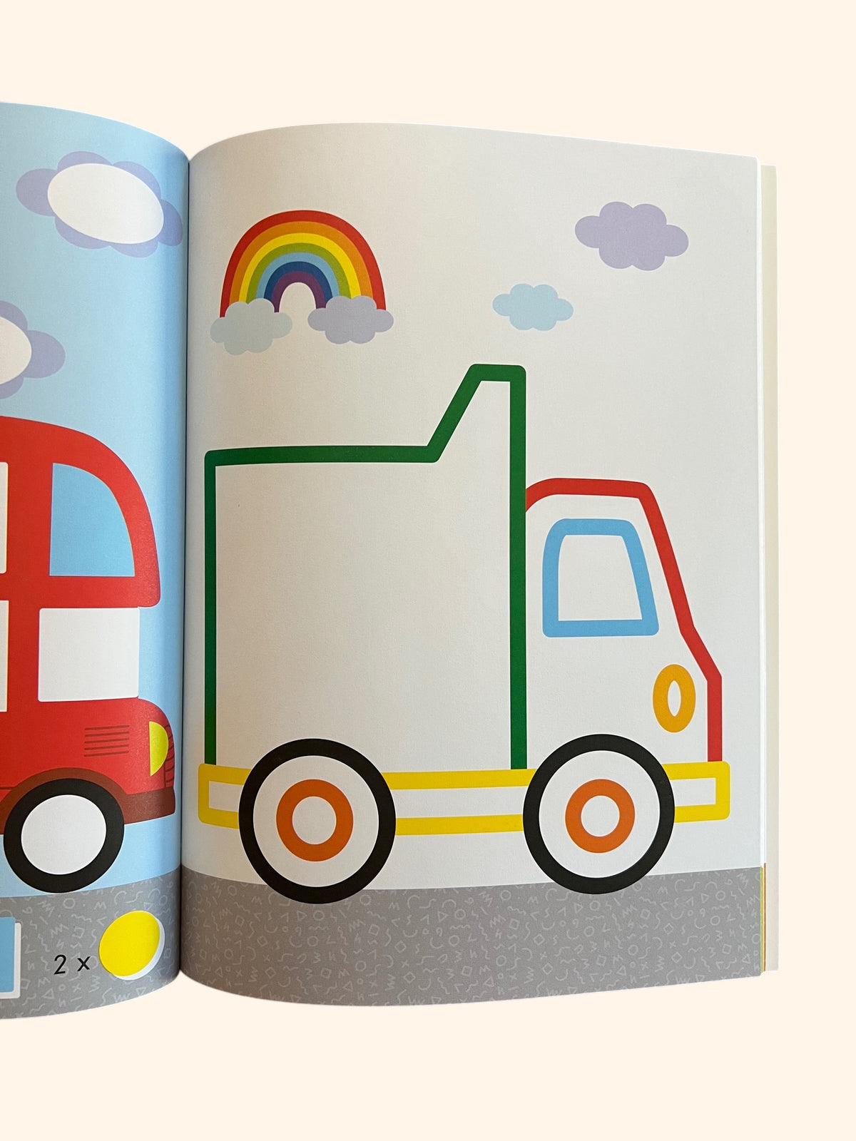 En route pour la maternelle - Coller et colorier - Les mots | Dès 2 ans