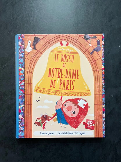 Lire et jouer - le bossu de notre-dame de Paris